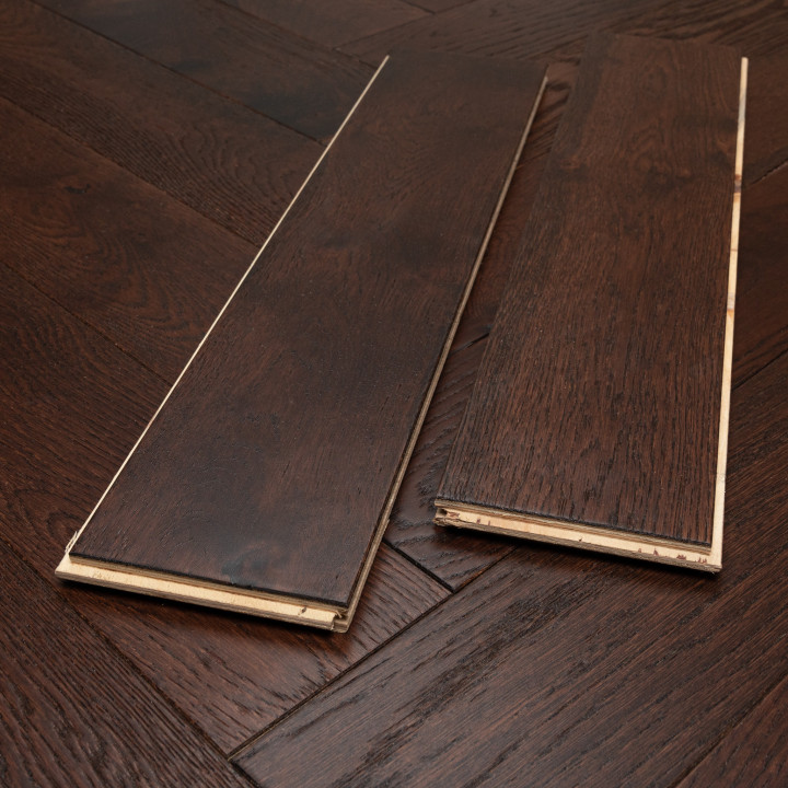 Developer Grande Herringbone Walnut Stain brushed matt lacquered