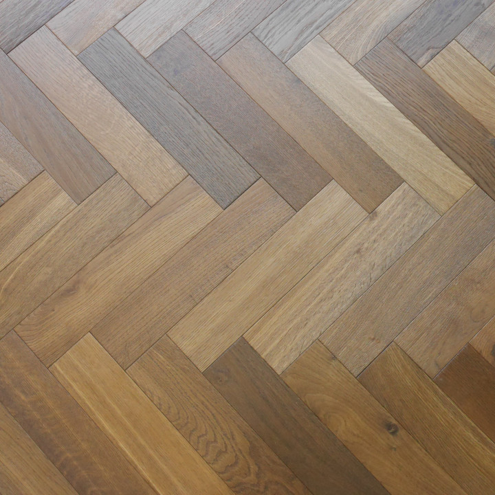 Developer Oak Smoked Brushed & Oiled Herringbone