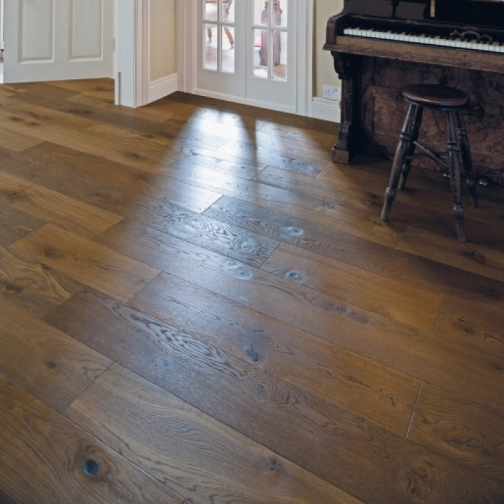 ELKA 13.5mm Smoked Hand Sanded Caramel Oak