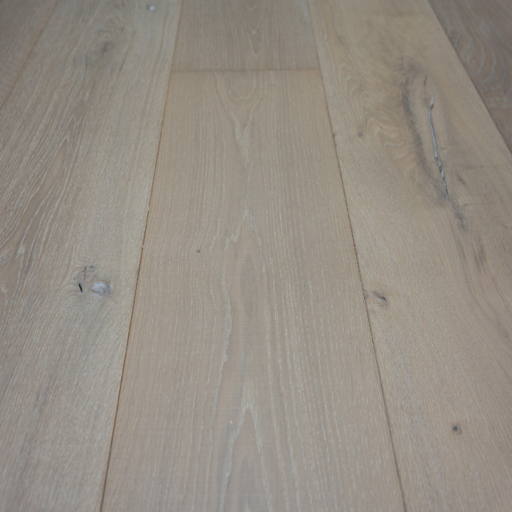 Metropolitan 235 Bandsawn Antique Smoked and white washed