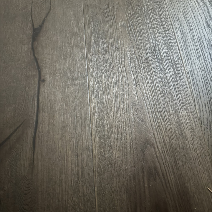Metropolitan Deluxe 220 Distressed Black Oiled