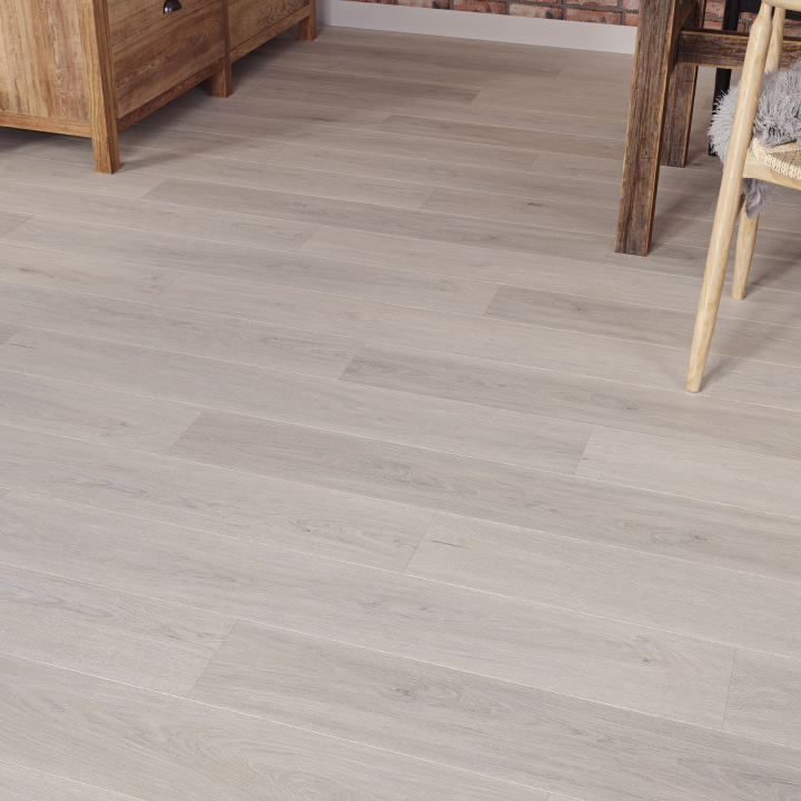 Source LVT Plank Sandringham Oak