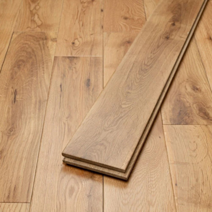Suffolk Solid Oak Lacquered 90mm Plank