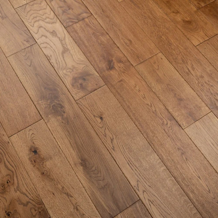 Suffolk Solid Oak Golden Handscraped/distressed edges UV oiled 125mm Plank