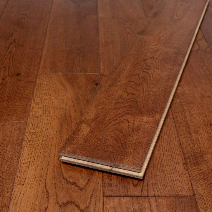 Suffolk Solid Oak Golden Handscraped Lacquered 125mm Plank