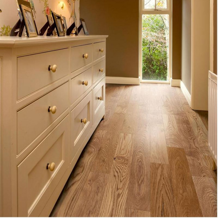 ELKA 18mm Enhanced Brushed Matt Lacquered Oak