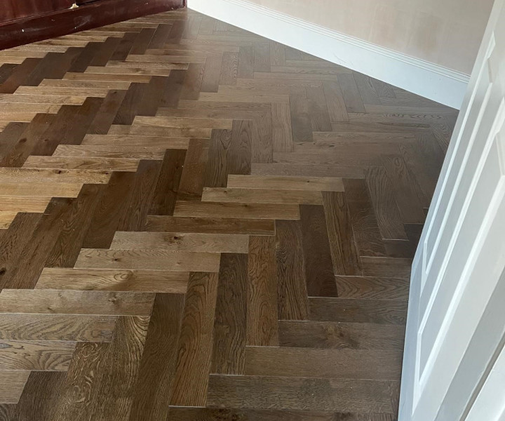 Brooks CONTRACT Brushed Brown Matt Lacquered Herringbone CH112