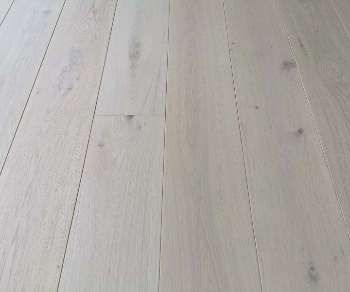 Developer 190 Oak Brushed Invisible Matt Lacquered