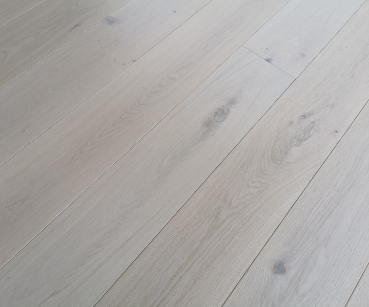 Developer Click 190 Oak Brushed Invisible Matt Lacquered