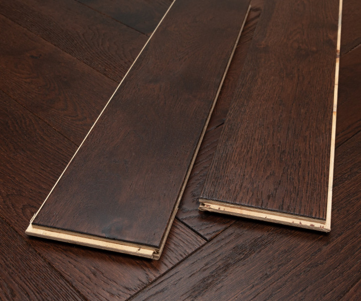 Developer Grande Herringbone Walnut Stain brushed matt lacquered