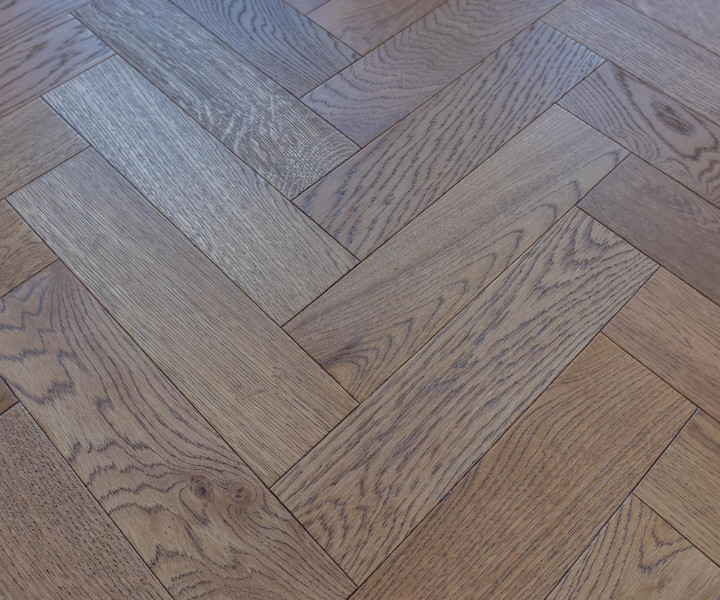  Pure Step Chestnut Herringbone