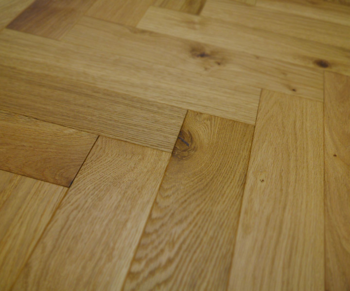 Schoolhouse Brushed & UV Oiled Oak Herringbone