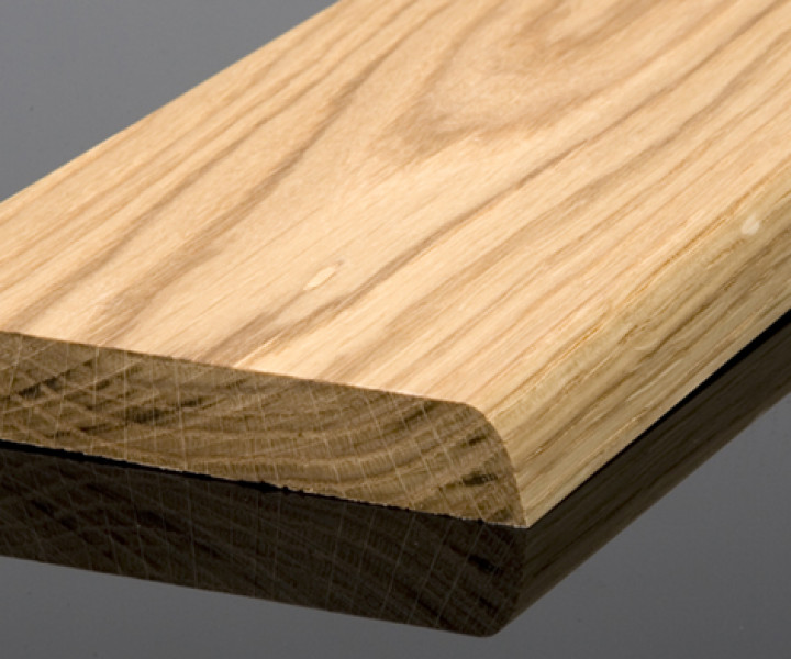 Each oak skirting board is unique in appearance and all oak skirting boards come with exce Oak Skirting Square Edge