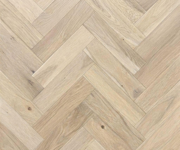 Source Bavarian Oak Brushed and Oiled