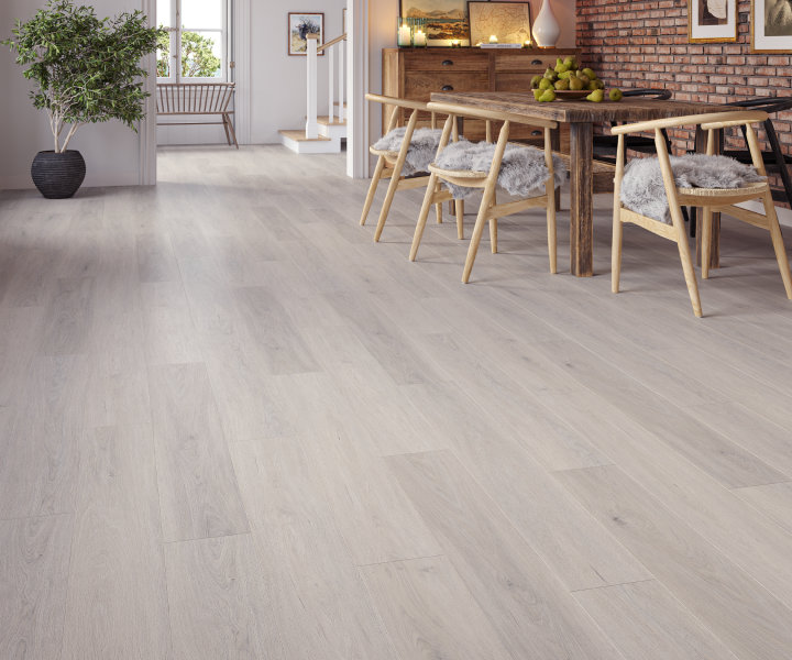 Source LVT Plank Sandringham Oak