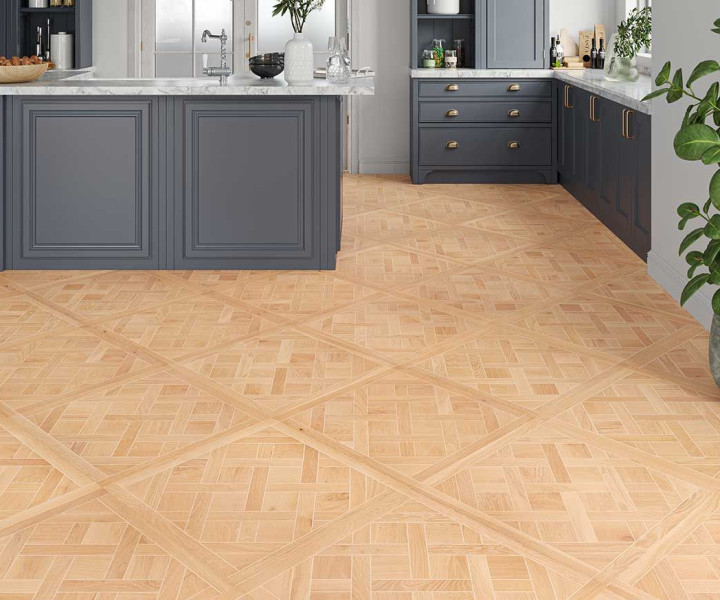 Source Versailles Whitewashed Brushed UV Oiled oak