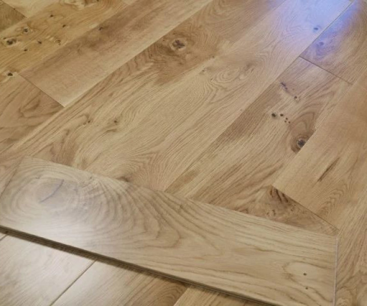 Suffolk  Solid Oak Lacquered 18mm x 150mm x RL