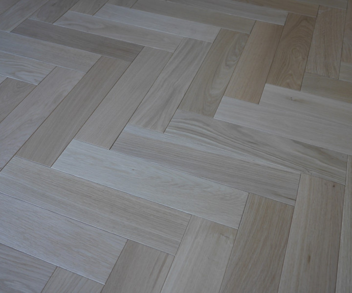 Urban Design Herringbone Prime Grade Invisible Oiled